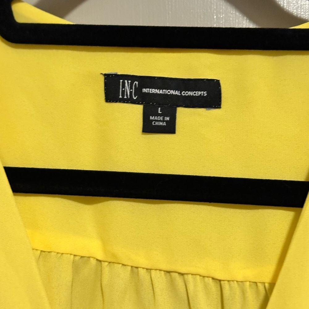 INC International Concepts Women's Yellow Blouse - Picture 3 of 4